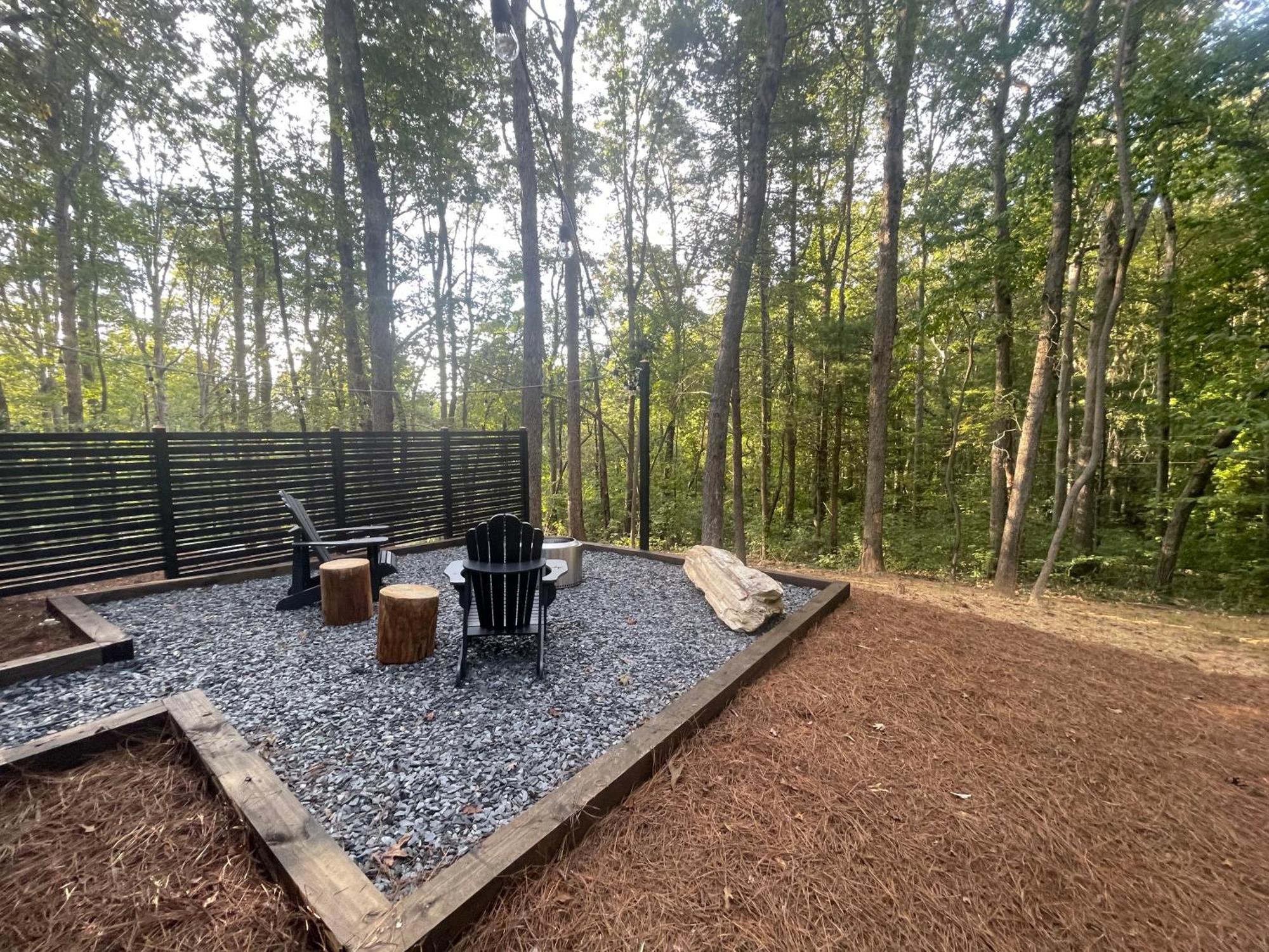 6 Miles From Helen Couples Shower Private Fire Pit Sautee Nacoochee Dış mekan fotoğraf